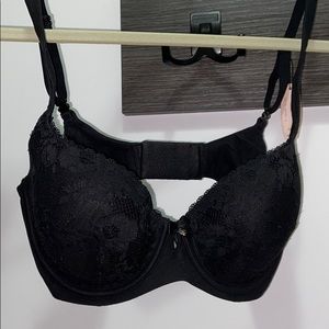 NWT Body By Victoria Linds Demi 32DD